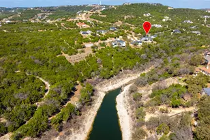 17701 Hunters Hollow, Jonestown, TX 78645 - Photo 4