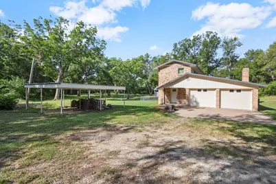 967 County Road 106, Buckholts, TX 76518 - Photo 14