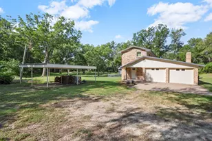 967 Co Rd 106, Buckholts, TX 76518 - Photo 14