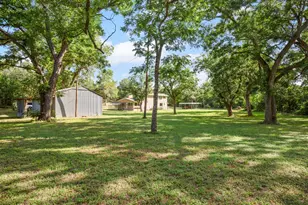 967 Co Rd 106, Buckholts, TX 76518 - Photo 12