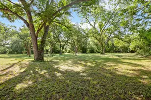 967 Co Rd 106, Buckholts, TX 76518 - Photo 4