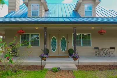 201 E Eggleston Street, Manor, TX 78653 - Photo 1