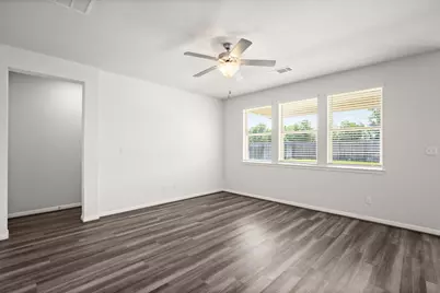 18937 Scoria Drive, Pflugerville, TX 78660 - Photo 4