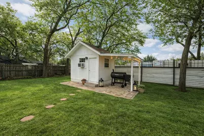 4611 Milburn Lane, Austin, TX 78702 - Photo 18