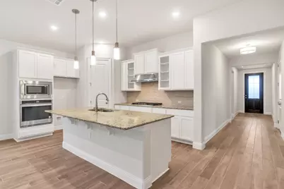 210 Gulfton Street, Lakeway, TX 78738 - Photo 4