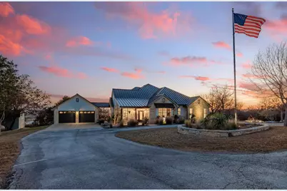 169 Royal Oaks Hill, Fredericksburg, TX 78624 - Photo 2