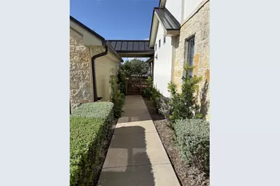 169 Royal Oaks Hill, Fredericksburg, TX 78624 - Photo 6