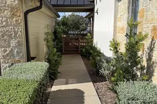 169 Royal Oaks Hill, Fredericksburg, TX 78624 - Photo 6