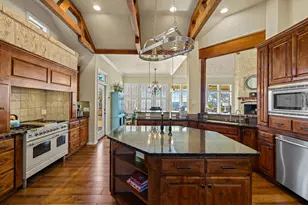169 Royal Oaks Hill, Fredericksburg, TX 78624 - Photo 12