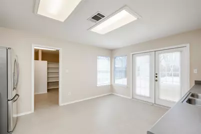 11412 Kingsgate Drive, Austin, TX 78748 - Photo 14