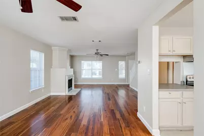 11412 Kingsgate Drive, Austin, TX 78748 - Photo 10