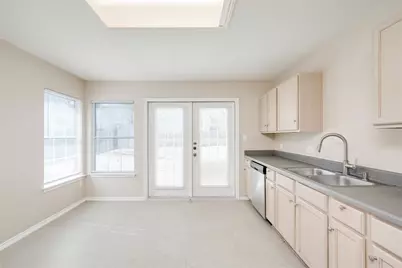 11412 Kingsgate Drive, Austin, TX 78748 - Photo 16