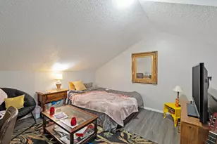 2210 Pearl St, Austin, TX 78705 - Photo 16