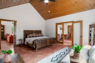 122 Mokolii Ct, Bastrop, TX 78602 - Photo 4