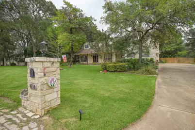 147 Spring Meadow, Bastrop, TX 78602 - Photo 4