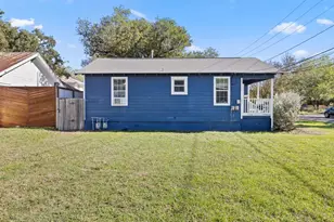 1202 E 29th St, Austin, TX 78722 - Photo 38