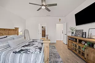 600 Davis Mountain Dr, Lockhart, TX 78644 - Photo 14