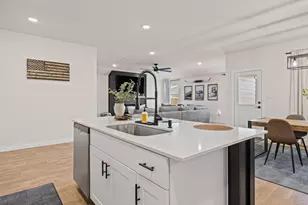 600 Davis Mountain Dr, Lockhart, TX 78644 - Photo 10