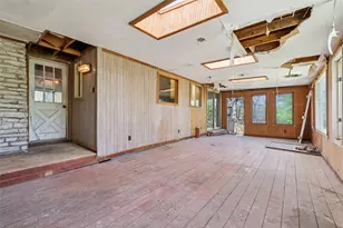 2204 Bahia Cir, Austin, TX 78741 - Photo 34