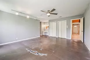 2204 Bahia Cir, Austin, TX 78741 - Photo 26