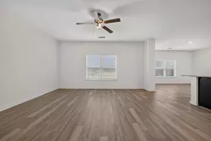 169 Allington Cir, Jarrell, TX 76537 - Photo 6