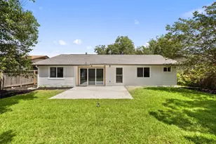 1111 Spearson Ln, Austin, TX 78745 - Photo 34