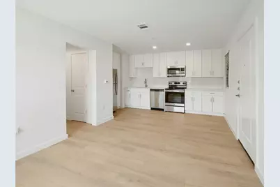 1915 E Martin Luther King Jr Boulevard #108, Austin, TX 78702 - Photo 6