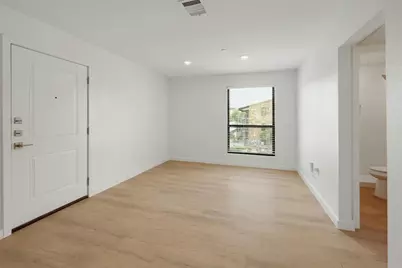 1915 E Martin Luther King Jr Boulevard #108, Austin, TX 78702 - Photo 4