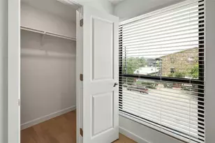 1915 E Martin Luther King Jr Blvd, Austin, TX 78702 - Photo 16