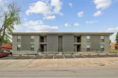 1915 E Martin Luther King Jr Boulevard #108, Austin, TX 78702 - Photo 2