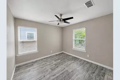 4603 Leslie Avenue, Austin, TX 78721 - Photo 14