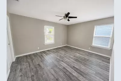 4603 Leslie Avenue, Austin, TX 78721 - Photo 12