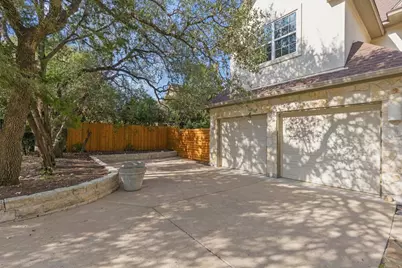 811 Presa Arriba Road, Austin, TX 78733 - Photo 2