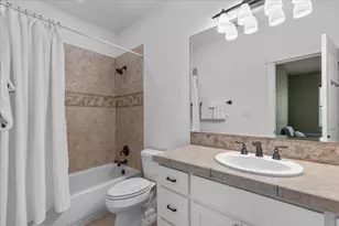 811 Presa Arriba Rd, Austin, TX 78733 - Photo 20