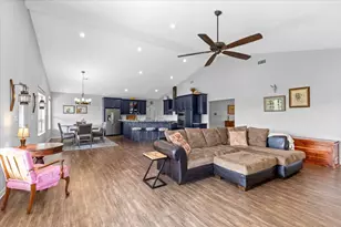 1883 Watterson Rd, Red Rock, TX 78662 - Photo 10