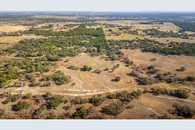 1260 County Road 2001, Lampasas, TX 76550 - Photo 34