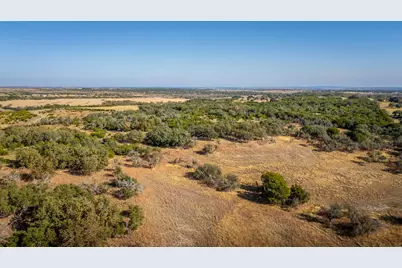 1260 County Road 2001, Lampasas, TX 76550 - Photo 38
