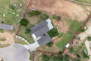 123 Zacate St, Elgin, TX 78621 - Photo 28
