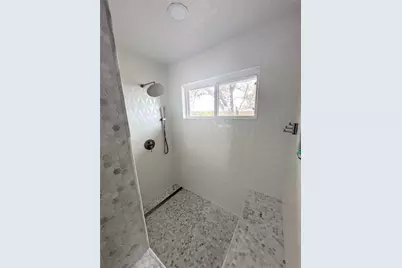 19110 Hornsby Lane, Spicewood, TX 78669 - Photo 10