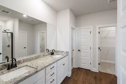 501 W Luna Blue Lane, Jarrell, TX 76537 - Photo 6