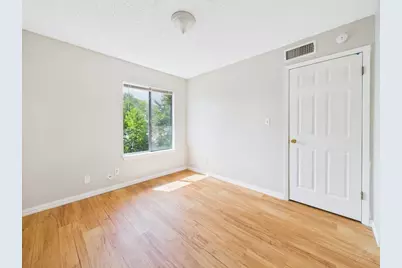 9520 Quail Village Lane, Austin, TX 78758 - Photo 16