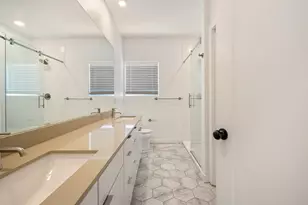 5924 S Congress Ave, Austin, TX 78745 - Photo 16