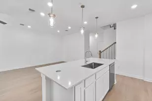 1280 E Main St, Round Rock, TX 78664 - Photo 12