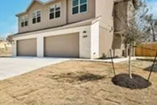 1703 Davidson Rnch Dr, Georgetown, TX 78626 - Photo 2