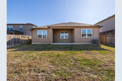 13712 Charles W Fairbanks Cove, Manor, TX 78653 - Photo 20