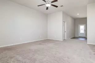 13712 Charles W Fairbanks Cv, Manor, TX 78653 - Photo 4