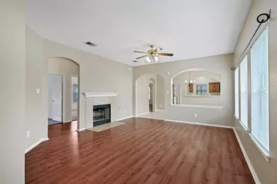 702 Pampas Ricas Drive, Leander, TX 78641 - Photo 4