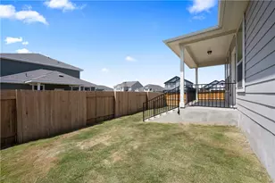 100 Drifter Ln, Jarrell, TX 76537 - Photo 34