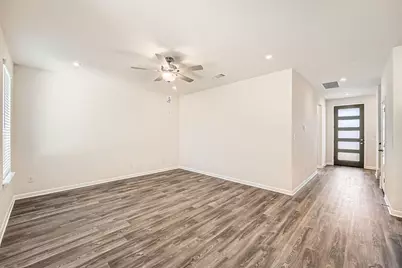 200 Weaver, Bastrop, TX 78602 - Photo 8