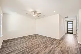 200 Weaver, Bastrop, TX 78602 - Photo 8